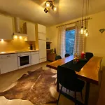 Apartment Sonnalm Panoramablick Garten Sauna
