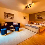 Apartment Sonnalm Panoramablick Garten Sauna *