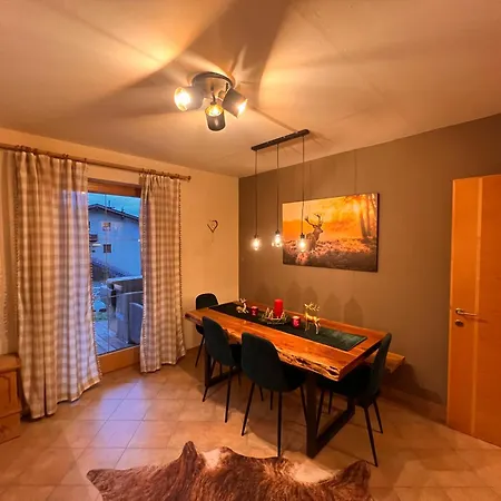 Platzhirsch Leo Panorama View Sauna Rohrberg